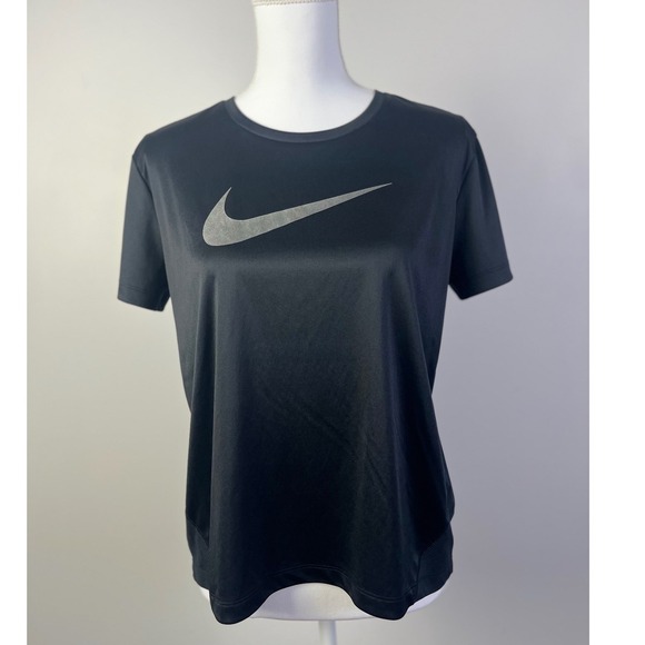 Nike Tops - Nike Running Dri-FIT Minimalist‎ T-Shirt Athletic Top Mesh Black Short Sleeve M